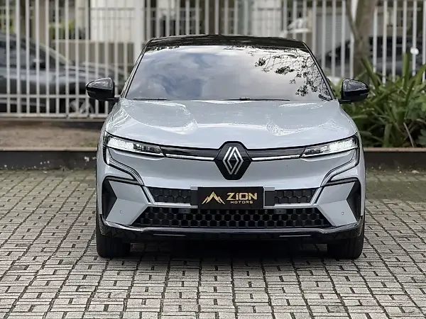 Renault Megane E-tech Electric - Imagem 2