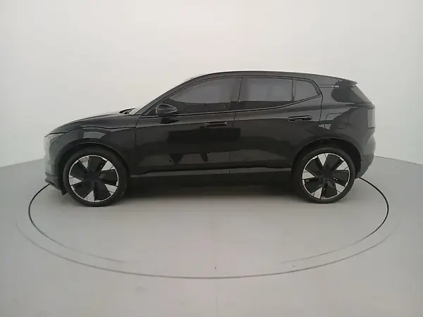 Volvo EX30 - Imagem 4