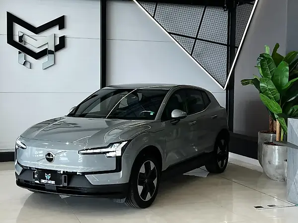 Volvo EX30 - Imagem 1