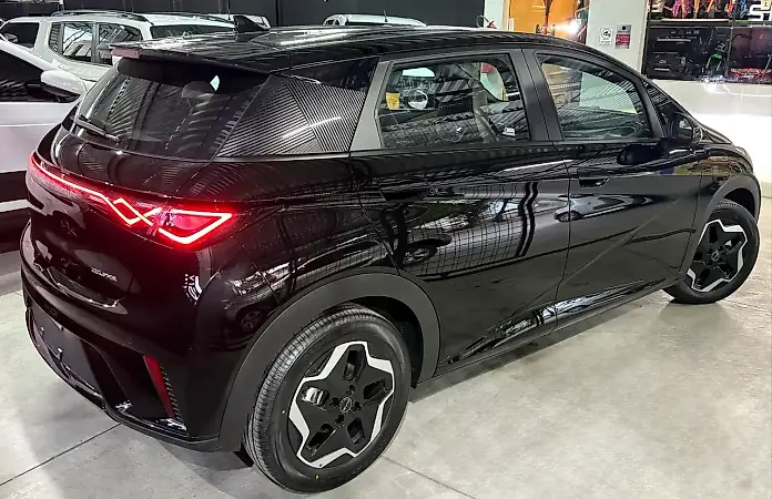 BYD Dolphin - Imagem 3