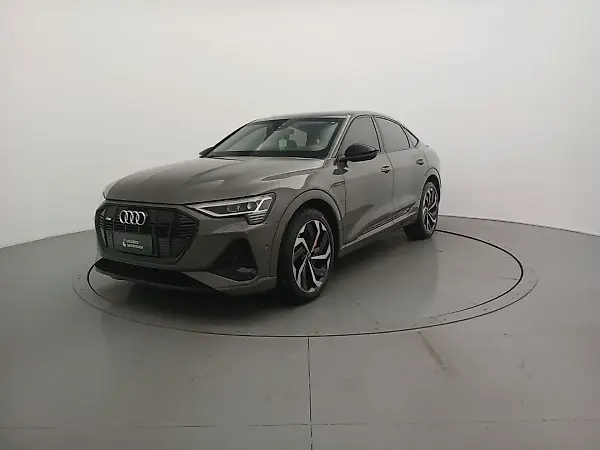 Audi A6 Sportback E-tron - Imagem 1