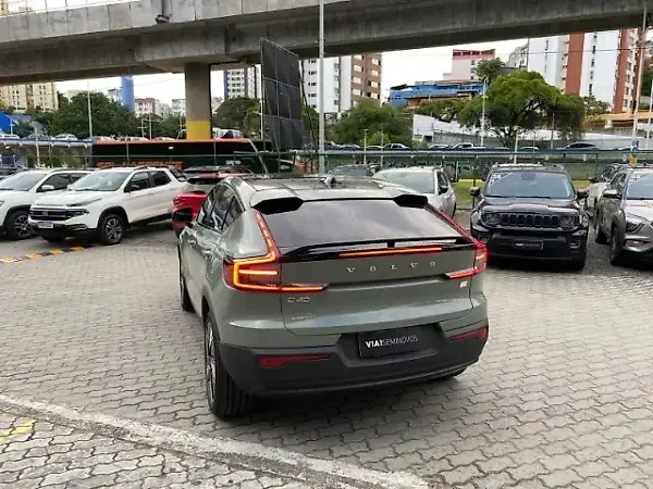 Volvo C40 Recharge - Imagem 3