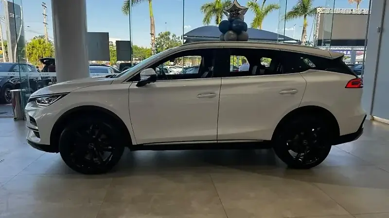 BYD Tan - Imagem 3