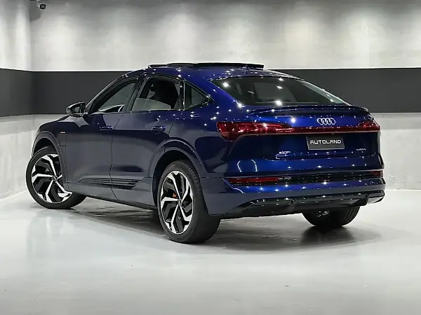 Audi E-tron Sportback - Imagem 2