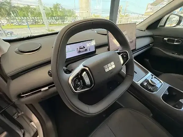 Geely EX5 Em-i - Imagem 4