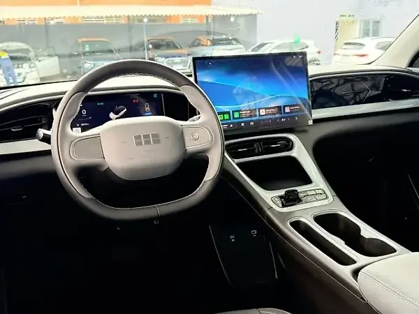 Geely EX2 - Imagem 2