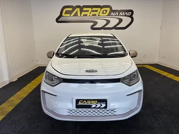 JAC E-JS1 - Imagem 1