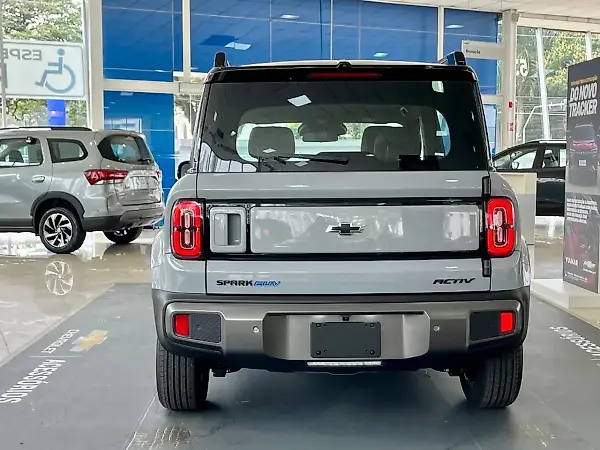 Chevrolet Spark Euv - Imagem 4