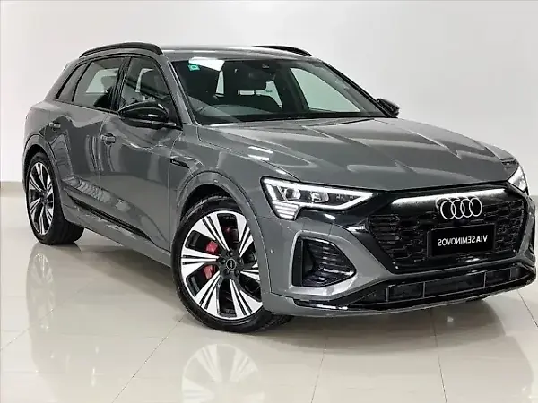Audi Q8 E-tron - Imagem 1