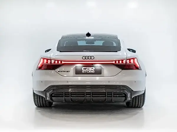Audi E-tron  GT - Imagem 2