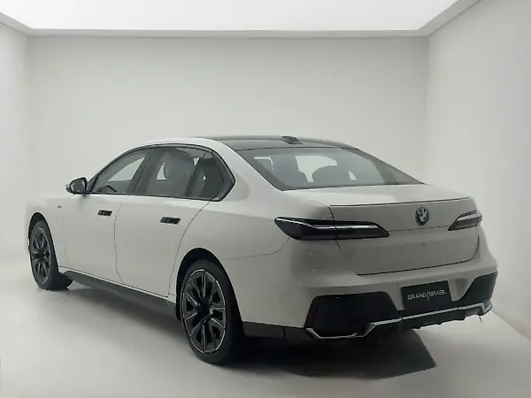 BMW I7 - Imagem 5