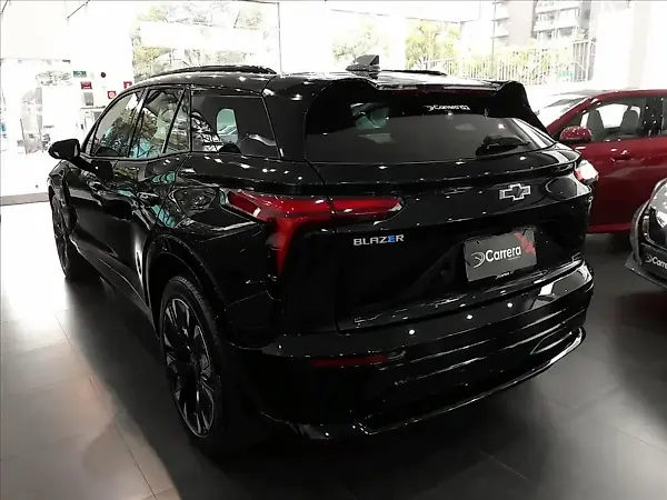Chevrolet Blazer EV - Imagem 3