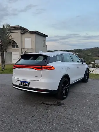 BYD Tan - Imagem 5