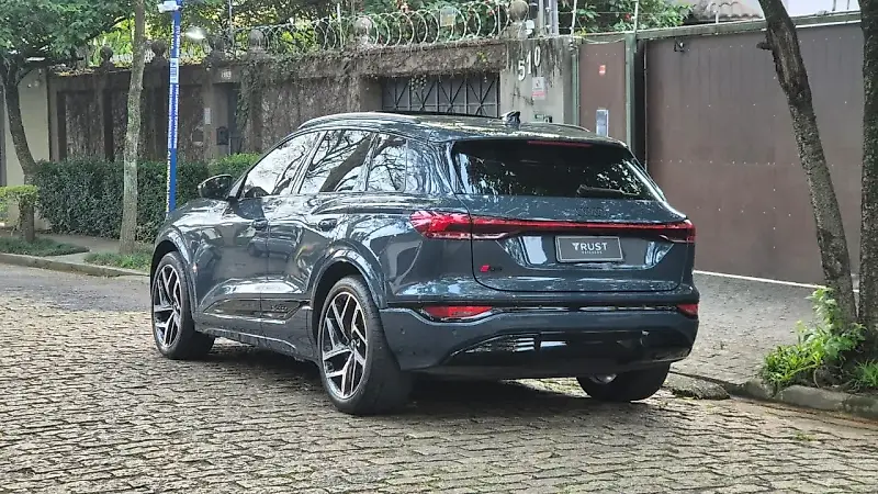 Audi Q6 E-tron - Imagem 3