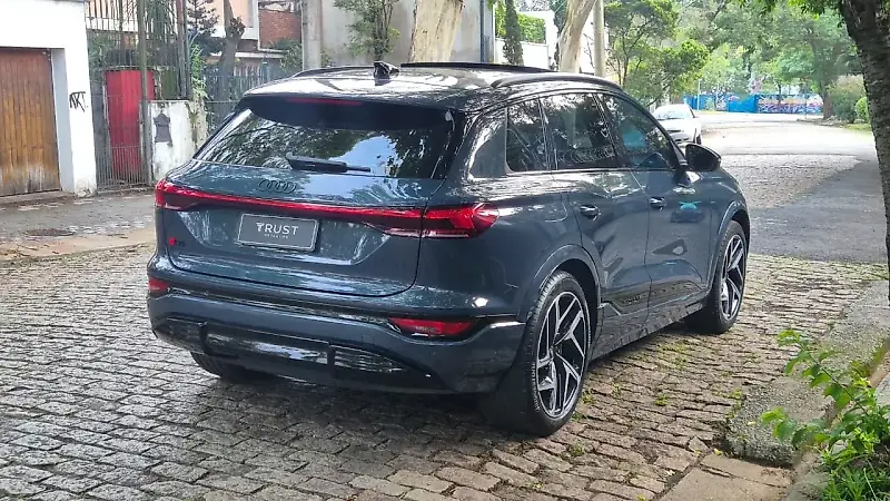 Audi Q6 E-tron - Imagem 4