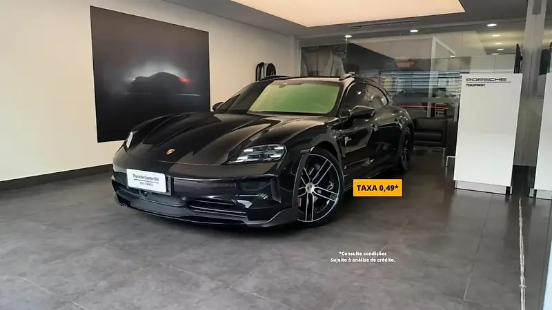 Porsche Taycan - Imagem 1