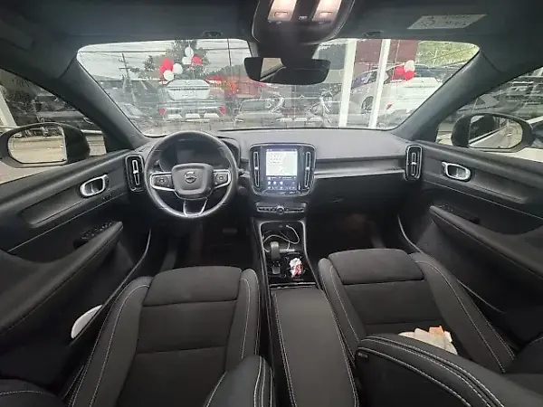 Volvo C40 Recharge - Imagem 5