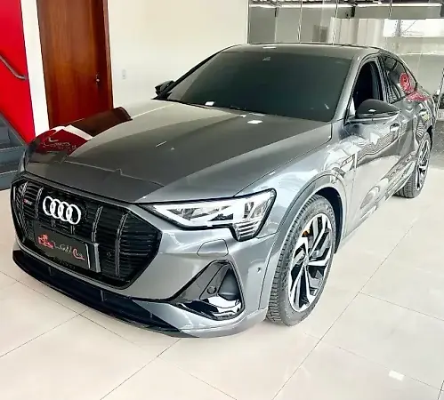 Audi E-tron Sportback - Imagem 1