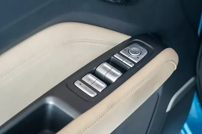 Chevrolet Spark Euv - Imagem 5