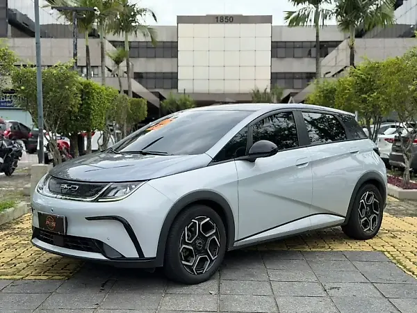 BYD Dolphin Plus - Imagem 1