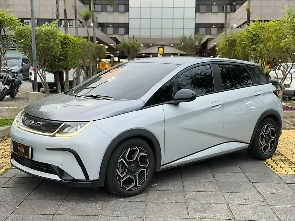 BYD Dolphin Plus - Imagem 1