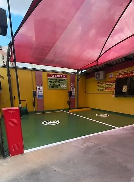 Foto 2 da estação Enersy | 2 x 7,4kW AC Estacionamento 2 Irmãos